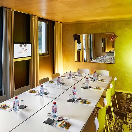 Mama Shelter East Hotel Paris