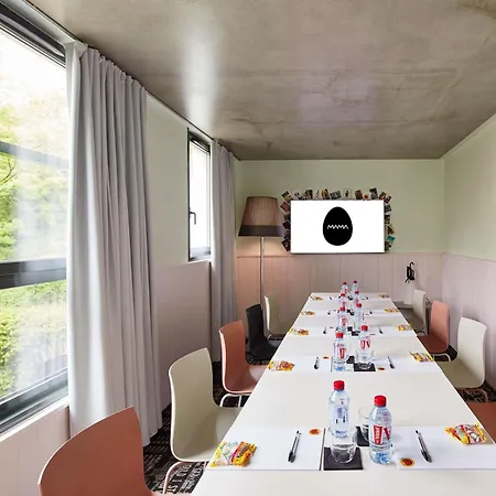 Hotel Mama Shelter East 2*