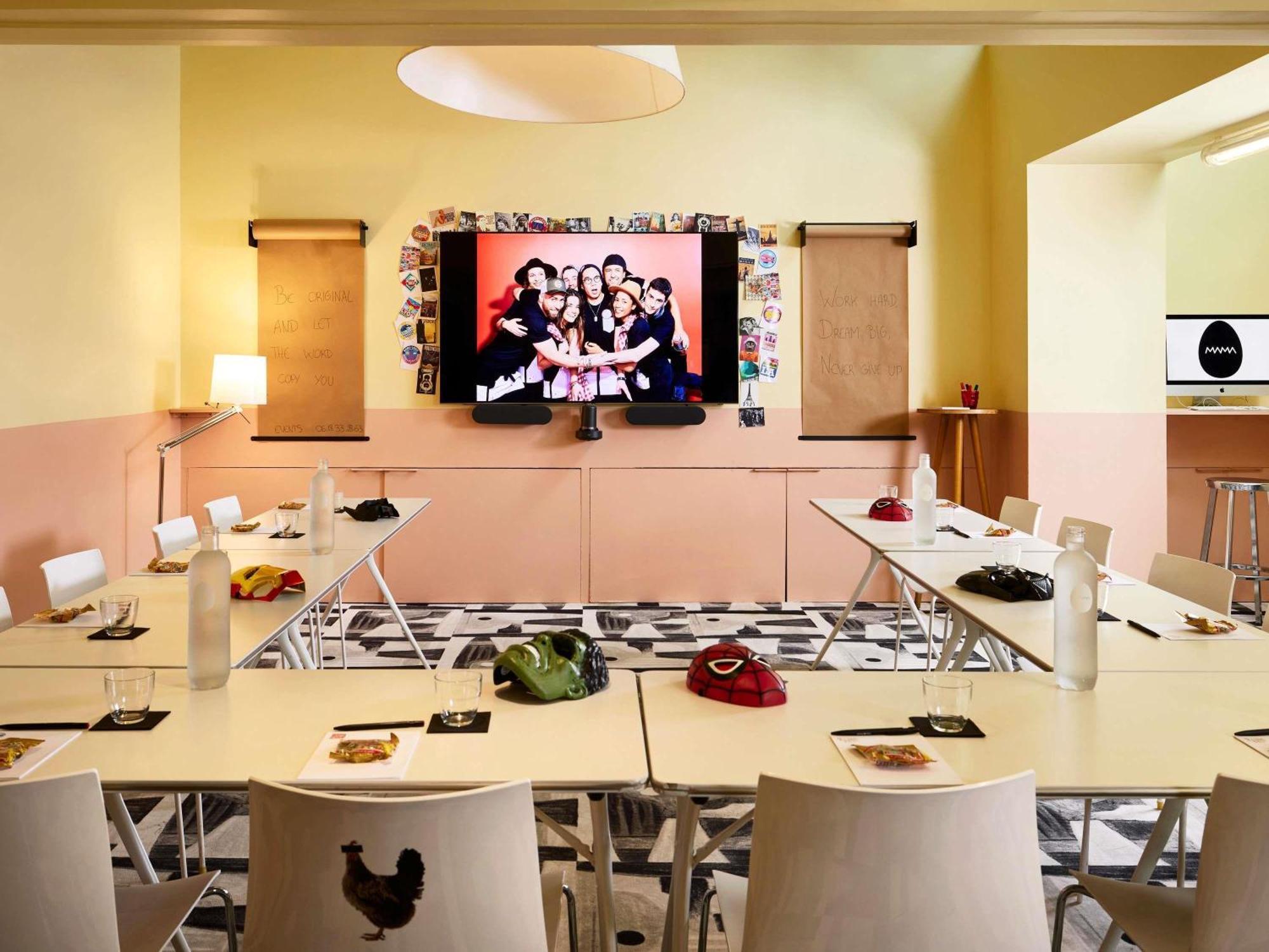 Mama Shelter East Hotel Parigi